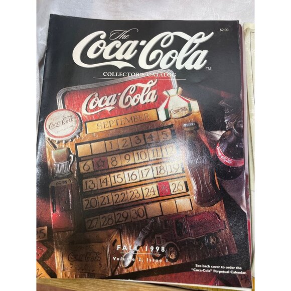 Vintage lot of Coca-Cola Collectors Catalog 21 Issues 1997 -1999 Not all Vilumes - Picture 10 of 16